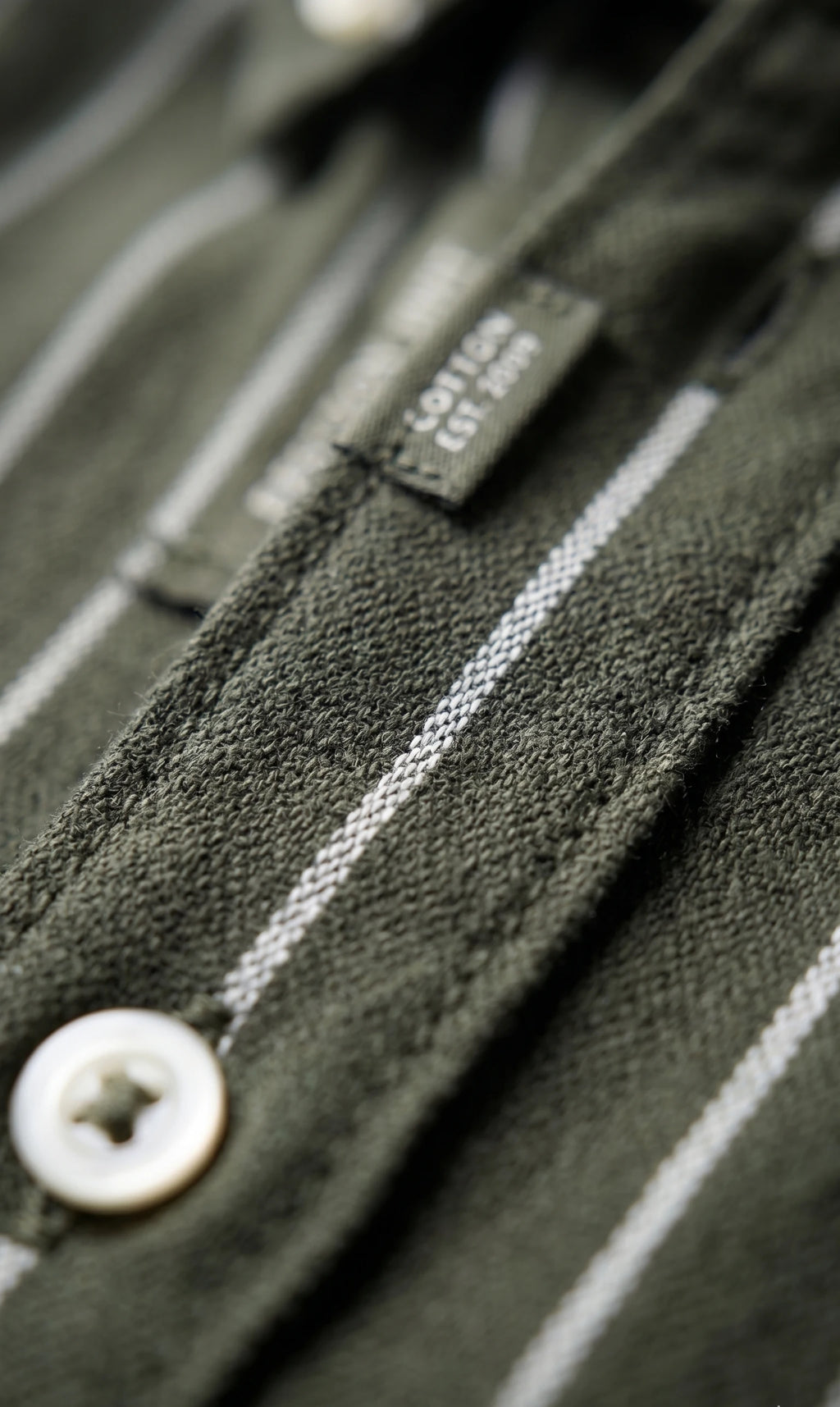 Men's Olive Green Pinstripe Oxford Shirt with Button-Down Collar