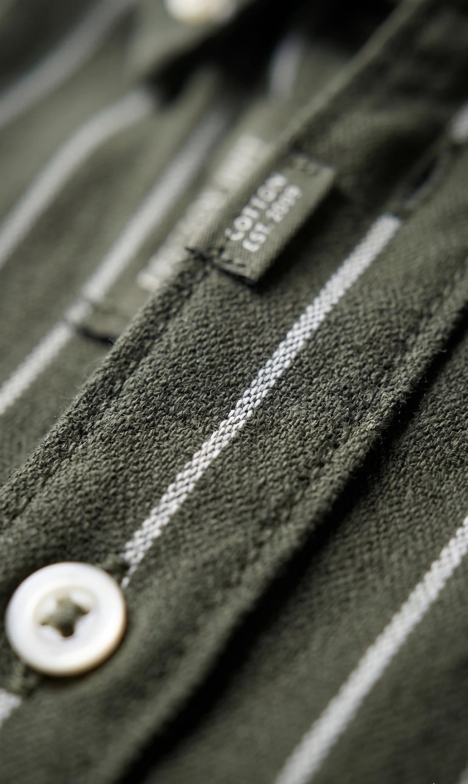 Men's Olive Green Pinstripe Oxford Shirt with Button-Down Collar